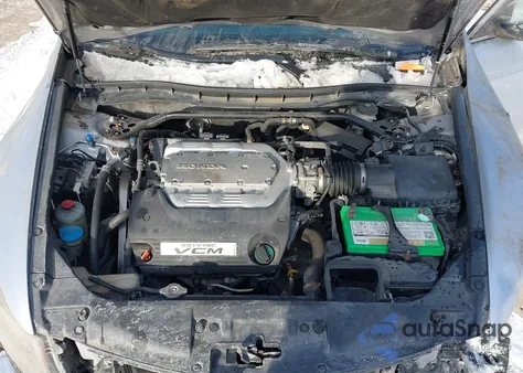 2008 Honda Accord 3.5 Ex-L из США, поврежденный, VIN 1HGCP368X8A010453